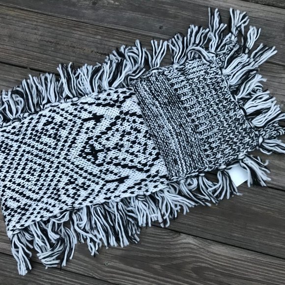 Bcbgeneration Women Scarf Black and white knit lon - Picture 7 of 14